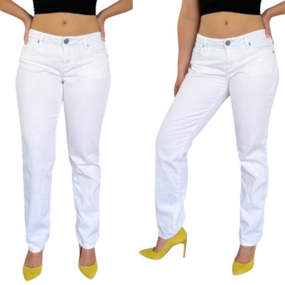 Kut from the Kloth Sienna skinny white mid rise straight leg jeans size 6